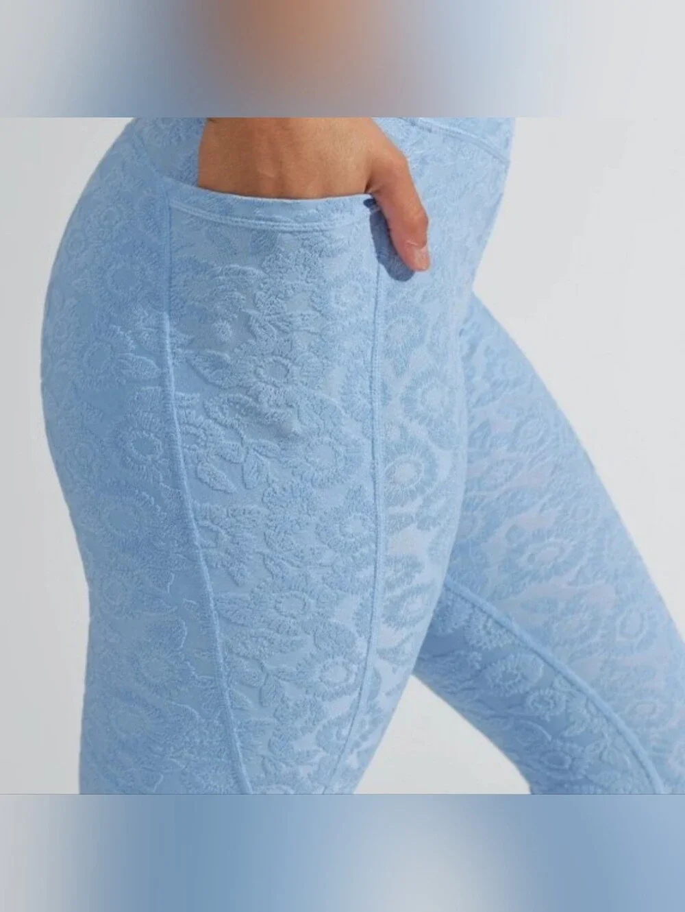 NWT ​Buffbunny Flower Power Textured Floral Leggings Tuxedo Blue Size L - Picture 3 of 10